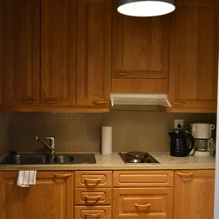 Hellsten Senate Apartmanhotel 3*