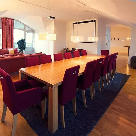 Hellsten Senate 3* Хельсинки