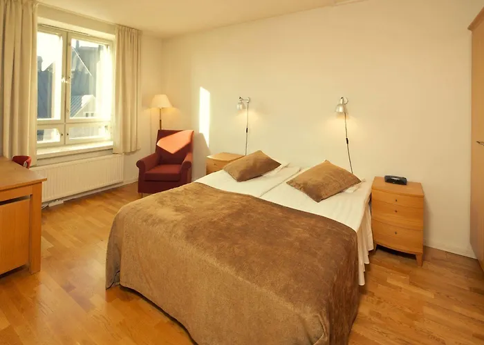 Hellsten Senate 3* Helsinki