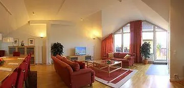 Hellsten Senate Lägenhetshotell 3*