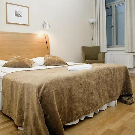 Apart Otel Hellsten Senate