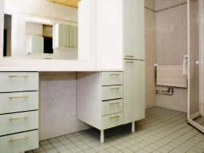 Hellsten Senate Aparthotel 3*